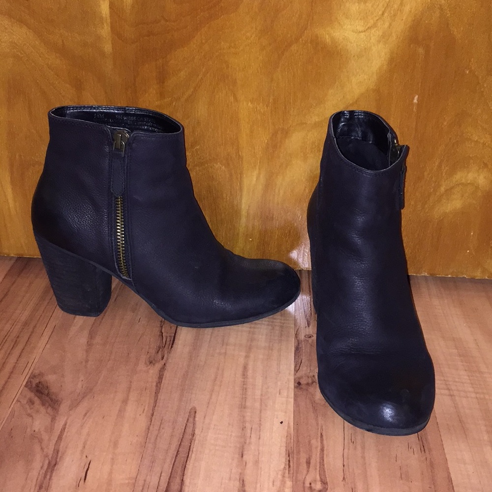 Nordstrom B.P. Black booties
